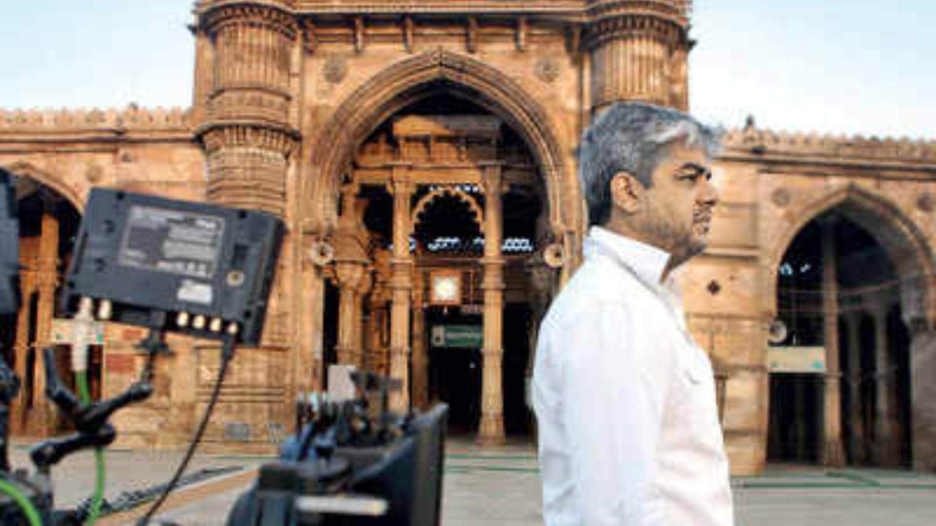 Bunty Aur Babli director Shaad Ali approaches Mumbai court over alleged theft of his script