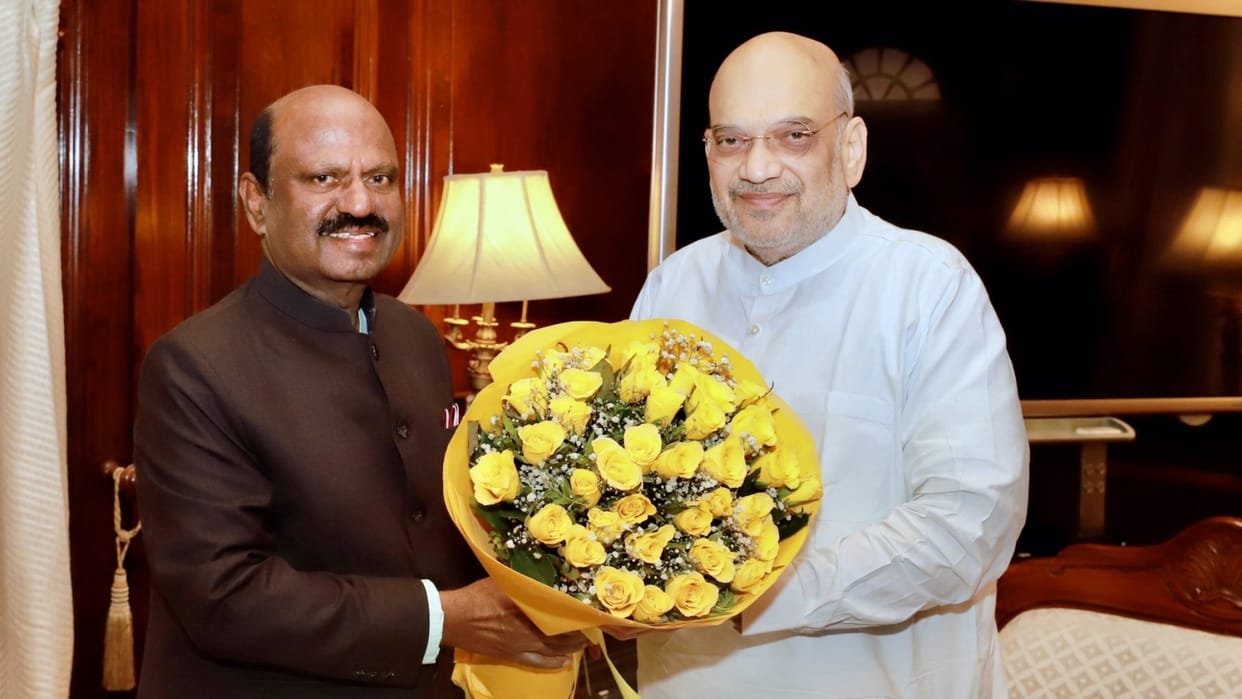 governor cv ananda bose met amit shah tmc delegation issue mgnrega due flood