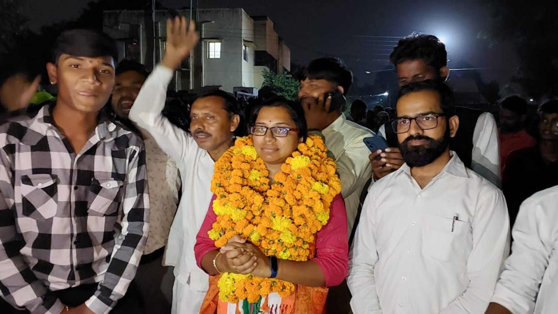 निशा बांगरे का इस्तीफा मंजूर