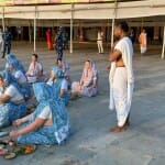 पुरखों के लिए किया पिंडदान