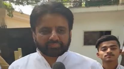 ED  alleged that Amanatullah Khan earned huge money from illegal recruitment in Delhi Waqf Board