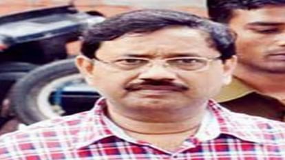 प्रयागराज : माफिया डॉन बबलू श्रीवास्तव की अर्जी खारिज, 16 अक्तूबर को पेश करने का दिया आदेश Mafia don Bablu Srivastava's application rejected, summoned again on October 16
