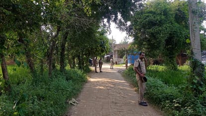 Deoria news Mass Murder There is no section 144 in village, curfew has been imposed