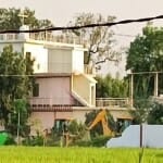 अवैध मिशनरी प्रार्थना केंद्र पर गरजा बुलडोजर