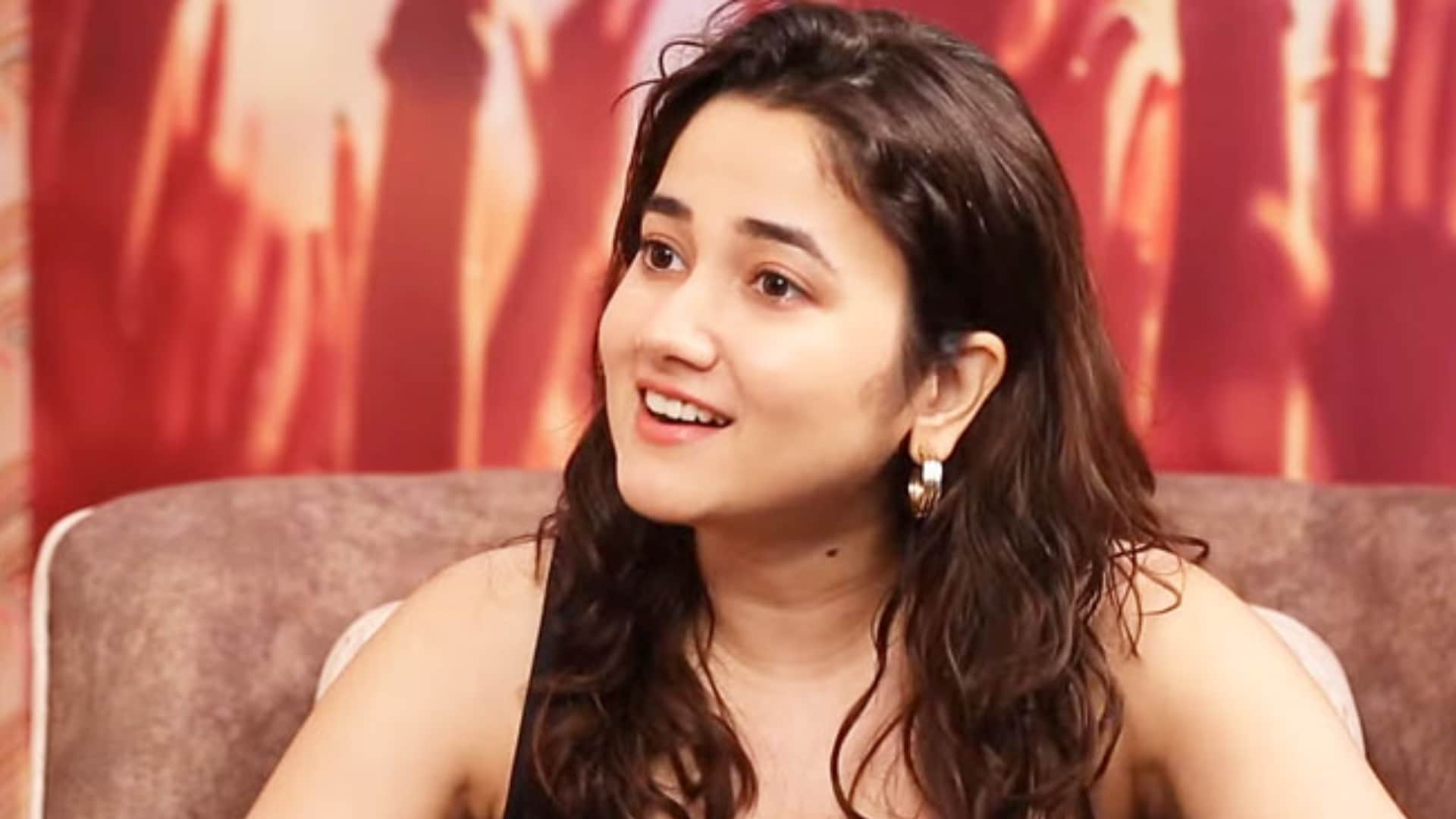 Jawan Fame Actress Alia Qureshi Revealed She was in Bangkok where Two People killed in Mall