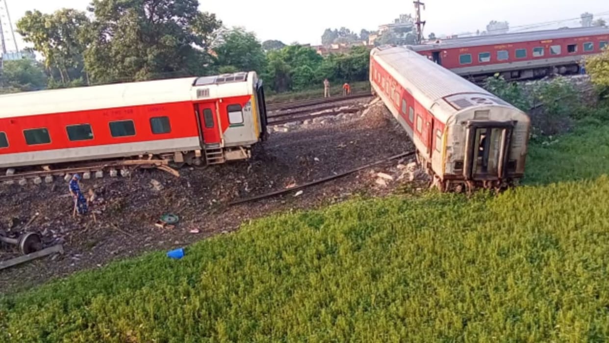 Patna train accident: Prayagraj-Patna route stalled, route of many trains changed