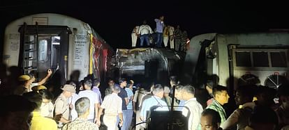 Bihar News : North east express train accident today in bihar near buxar, injured update, helpline number