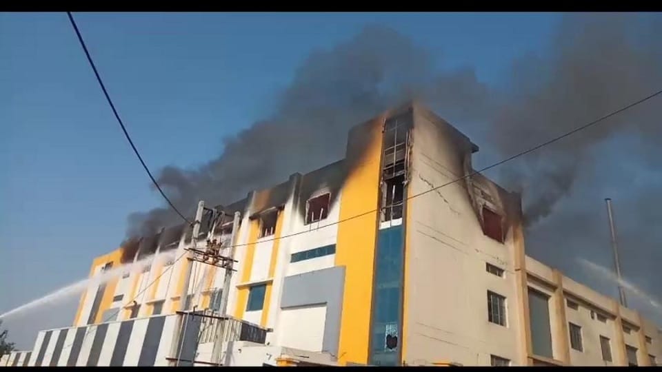Fire broke out on top floor of Sonipat Sunrise Footwear Factory, created panic among workers