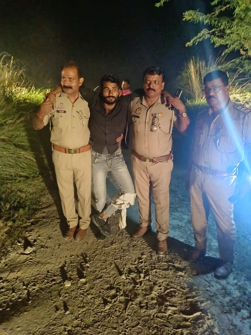 Encounter in Jaunpur: Wanted criminal arrested in police encounter, shot in leg