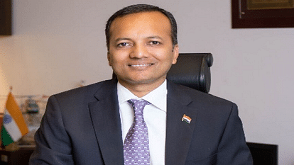 Delhi Court allows Naveen Jindal to travel abroad from 15-31 October