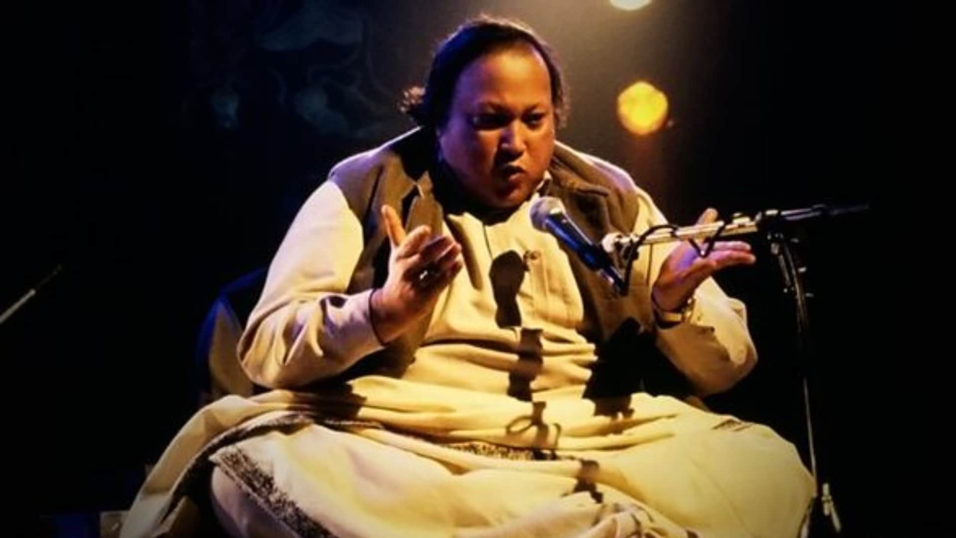 Nusrat Fateh Ali Khan Birth Anniversary know the unknown fact about Shahenshah E Qawwali Life Journey