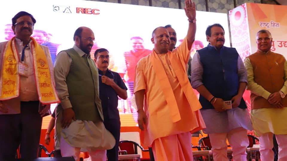 MP advocated for building barrage stadium and underground metro on Yamuna During CM visit to Agra