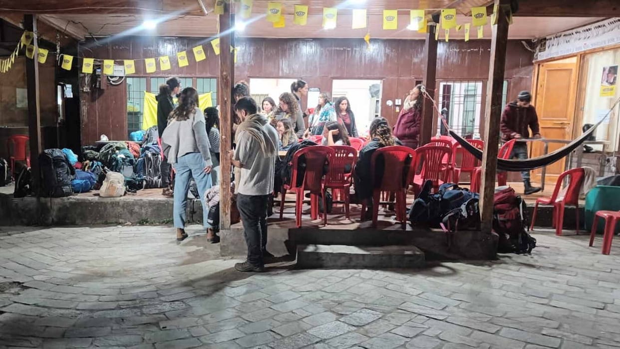 Israeli tourists returned home to protect their country amid fighting with Palestine