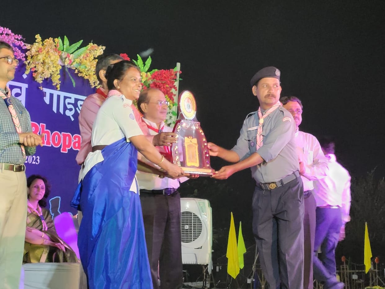 Sixth State Rally Competition of Bharat Scouts and Guides, Kota Division won the Overall Champion Shield