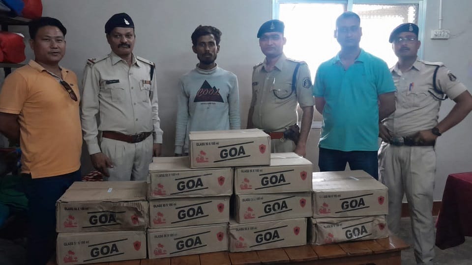 पुलिस की गिरफ्त में आरोपी