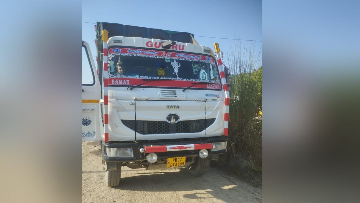 Illegal mining: Two truck with sand seized in Pandoga Una