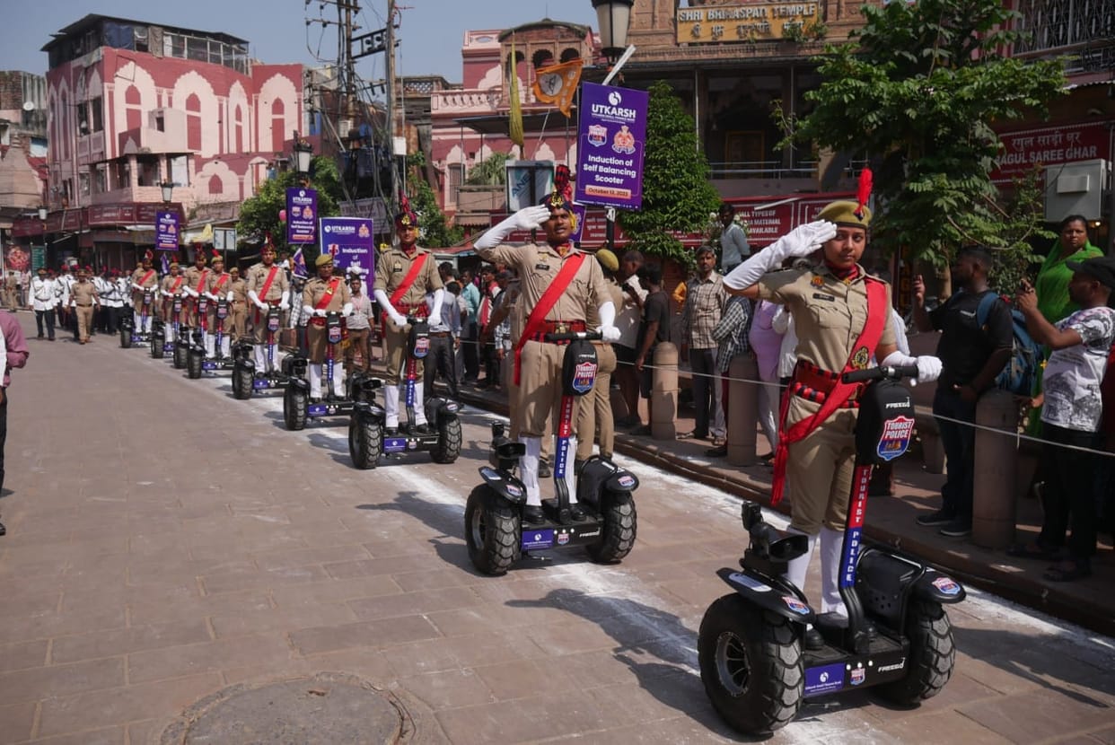 Varanasi Police will patrol with self balancing scooter for safety of tourists