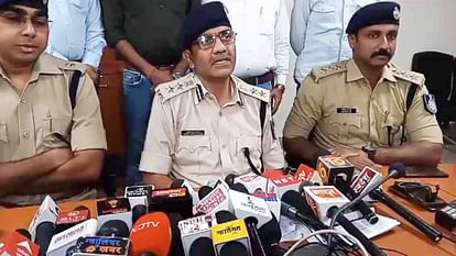 Gwalior Sarpanch murder case: हत्या के चार इनामी आरोपी गिरफ्तार; देशी तमंचे और जिंदा राउंड भी बरामद Four accused arrested with reward in Gwalior Sarpanch murder case