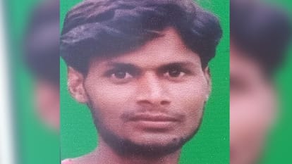 Young man buried under overturned boat while taking out water chestnuts in the pond