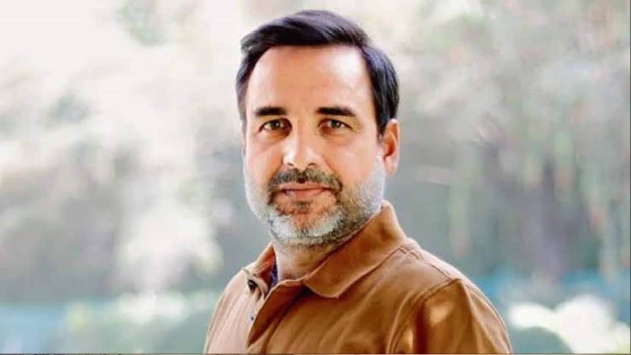 Omg 2 actor Pankaj Tripathi Revealed first pay cheque had late Sridevi signature