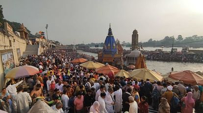 Pitru Amavasya 2023: Devotees Crowd gathered at Har Ki pauri Assam Cm also reached Haridwar Watch Photos