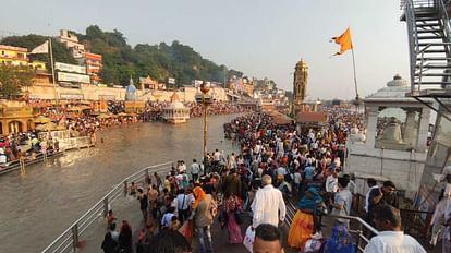 Pitru Amavasya 2023: Devotees Crowd gathered at Har Ki pauri Assam Cm also reached Haridwar Watch Photos