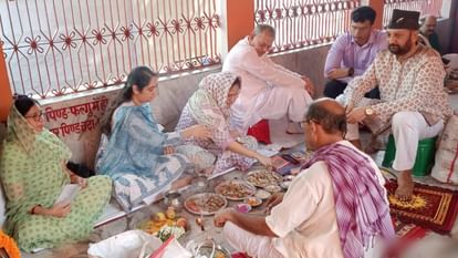 Pitrupaksha: Former Army Chief Bipin Rawat and wife Madhulika's family performed pindadan in Gaya Dham