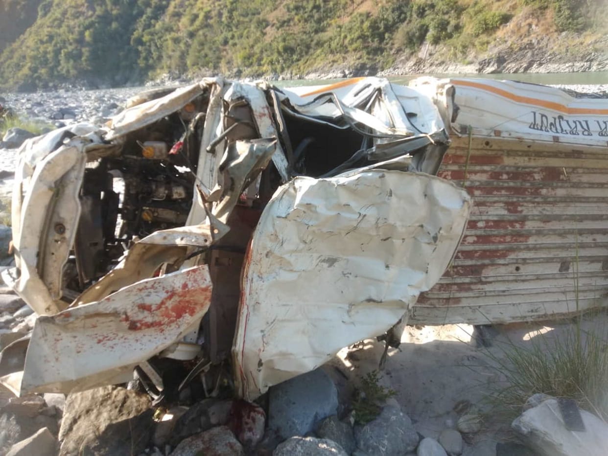 Accident Utility fell into Tons river three people including driver died in Kalsi Dehradun