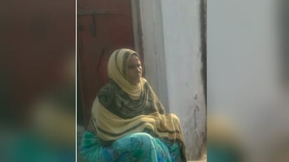 man murder his brother in Bijnor for a minor dispute, reachs and accept murder in police station