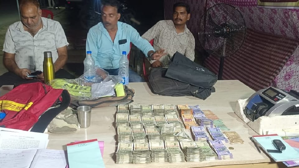 More than Rs 10 lakh found in vehicle during checking