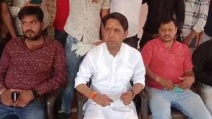 MP Election: ग्वालियर में टिकट की घोषणा के बाद कांग्रेस में बगावत, दावेदारी ठोक रहे केदार सिंह ने दिया इस्तीफा MP Election Congress leader Kedar Singh resigns after ticket announcement in Gwalior