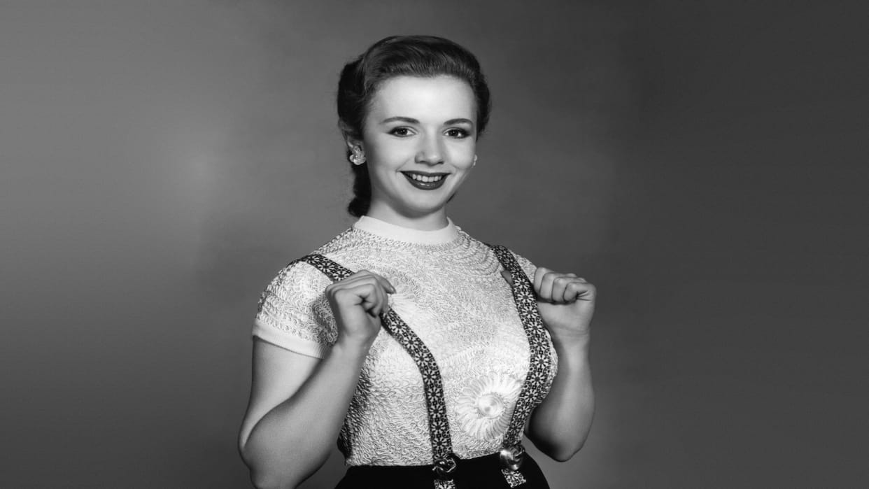three times Oscar Nominated actress Piper Laurie Passes Away at the age of 91 in Los Angeles