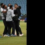 अभ्यास सत्र के दौरान हल्के मूड मेंं श्रीलंका के खिलाड़ी।
