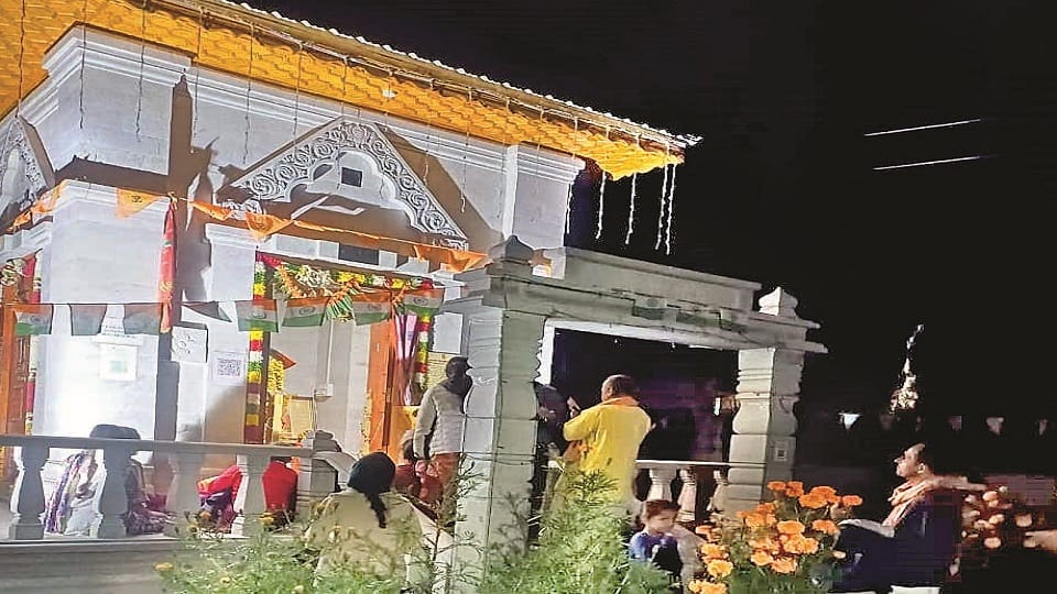 Kashmir: For the first time after partition, worship took place in Sharda Mata temple during Shardiya Navratri