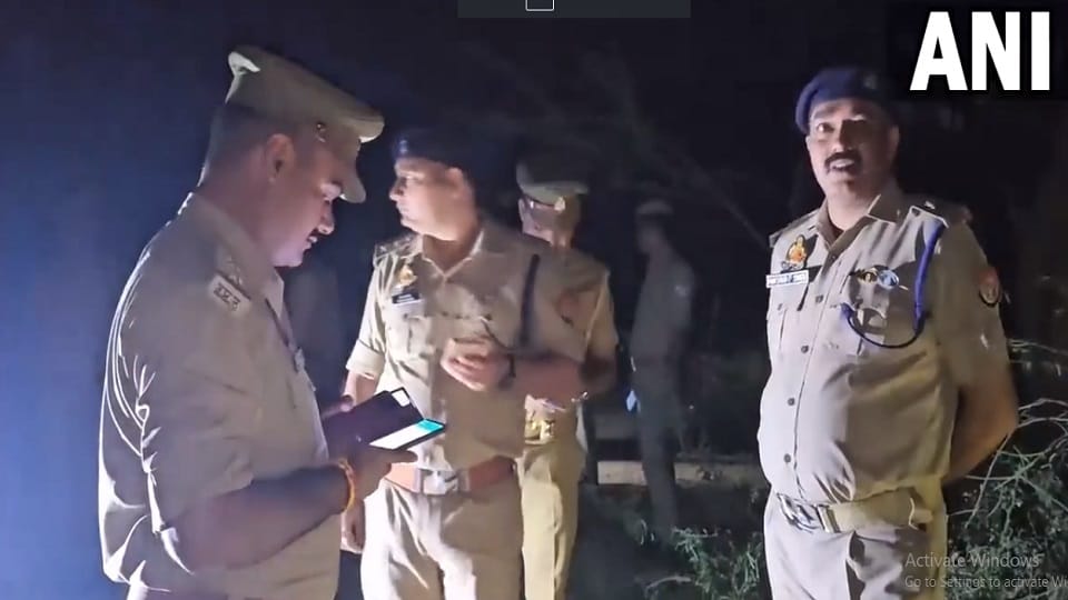 UP: Police encounter with miscreants in Mathura