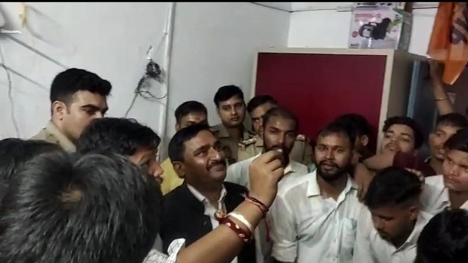 Students surrounded Raja Mahendra Pratap Singh University VC office
