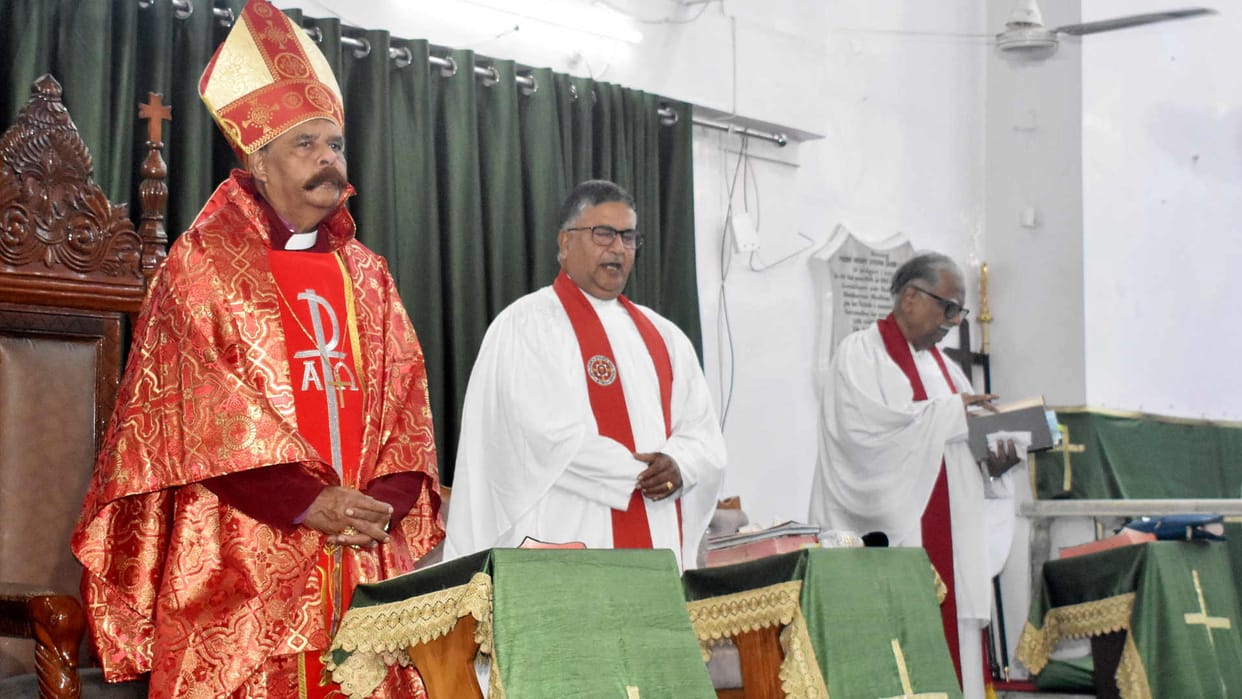 Bishop Right Rebron Morris Edgar Dan of Diocese of Lucknow reached St. John's Church