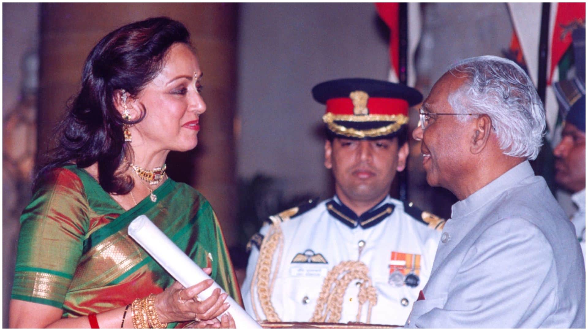 Hema Malini Birthday: Know About Famous Actress classical dancer and Mathura MP Career And Life Story