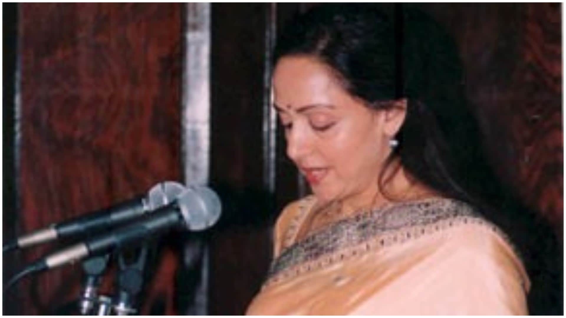 Hema Malini Birthday: Know About Famous Actress classical dancer and Mathura MP Career And Life Story