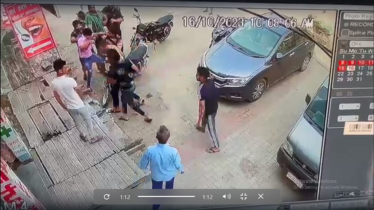 Compounder beaten up for refusing to park car in front of clinic in Dadri Greater Noida