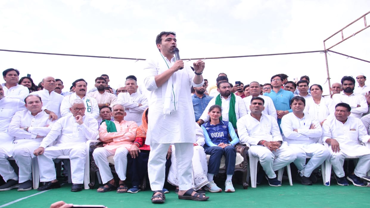 Lok Sabha Elections 2024: Chaudhary Jayant accuses Yogi government of providing less facilities to players