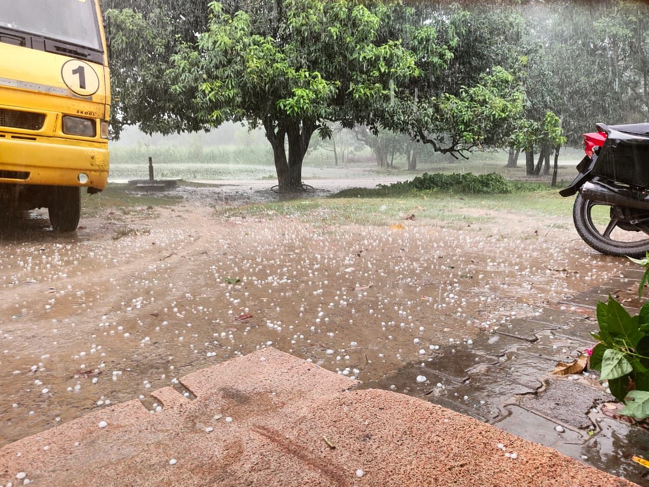 Thunderstorm and hailstorm in the entire up, Meteorological Department predicted for the coming days
