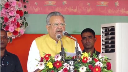 PM Modi Governor CM Bhupesh and Raman Singh congratulated the people of the state on Chhattisgarh Foundation D