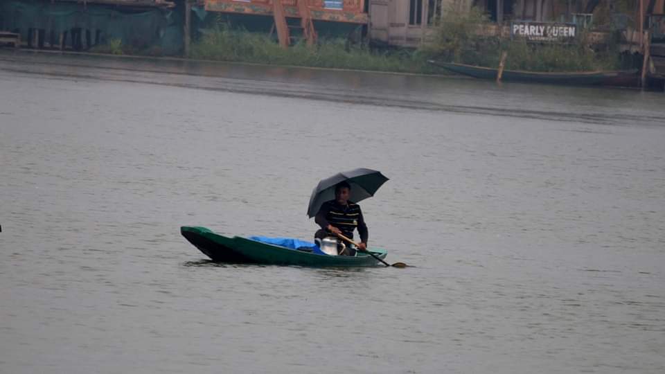 jammu kashmir weather news: Rain in many areas including Jammu Srinagar snowfall in mughal road and highly are
