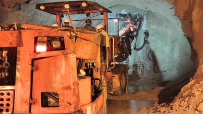 Now the machine will come out after 23 years after digging a 32 km long tunnel, know the whole matter