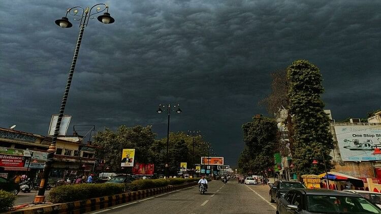 weather today chances of rain in Bareilly