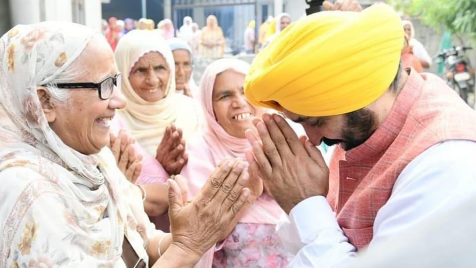CM Bhagwant Mann celebrated his birthday in his native village Satauj