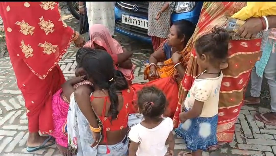 Bihar Hooch Deaths : Liquor ban in bihar.three people died due to drinking alcohol in Darbhanga. police denied