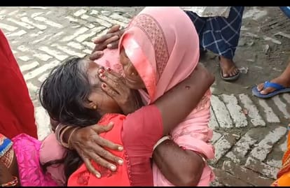 Bihar Hooch Deaths : Liquor ban in bihar.three people died due to drinking alcohol in Darbhanga. police denied