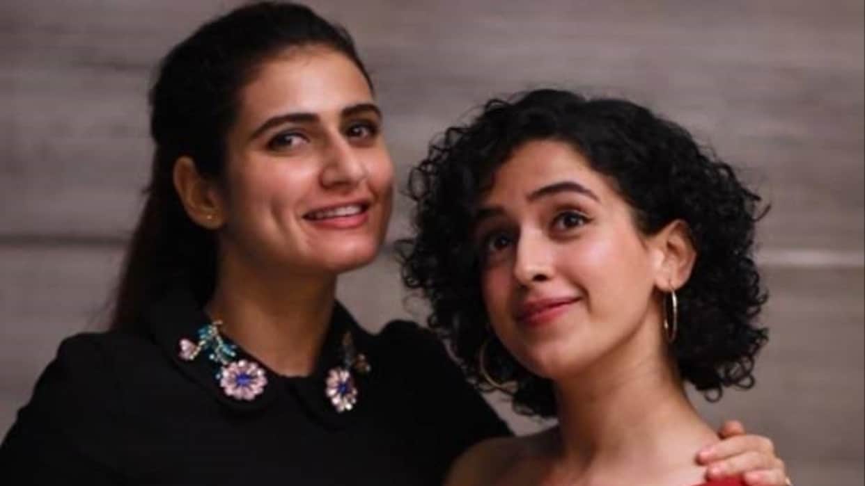 Fatima Sana Shaikh Sanya Malhotra seen together Sam Bahadur Made strong Friendship giving audition on Scooty